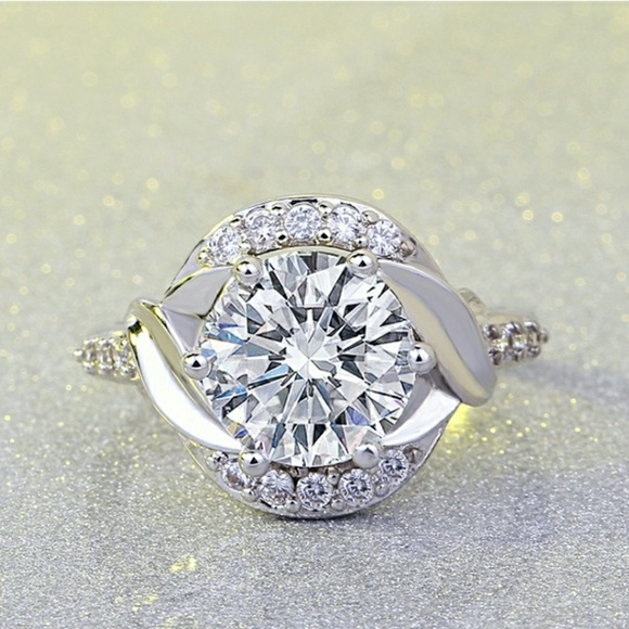 New S925 SP White Sapphire Ring Sizes 7 & 8 - Picture 4 of 8